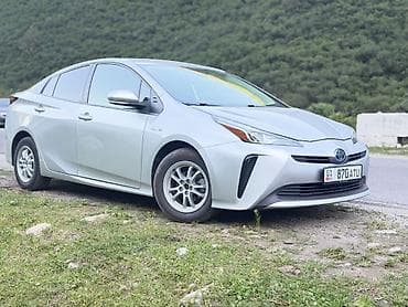 e2 byd: Toyota Prius: 2021 г., 1.8 л, Автомат, Гибрид, Лифтбек — 4