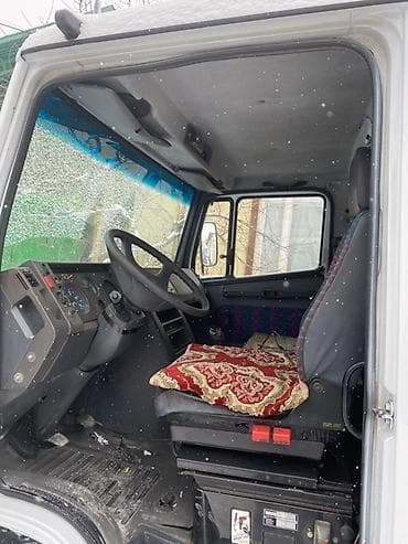 эшик б у: Жүк ташуучу унаа, Mercedes-Benz, Колдонулган — 5