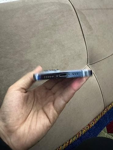 iphone 21: IPhone 13 Pro, Б/у, 256 ГБ, Голубой, Кабель, 76 % — 7