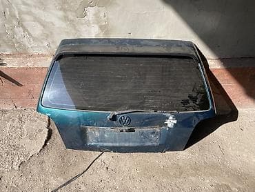 Детали двигателя и моторы в сборе: Крышка багажника Volkswagen, Оригинал — 1