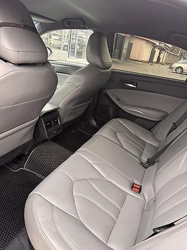 срочно продаю автомобил: Toyota Avalon: 2021 г., Автомат, Гибрид, Седан — 6