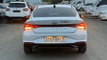 sonata 2003: Hyundai Avante: 2021 г., 1.6 л, Бензин — 4
