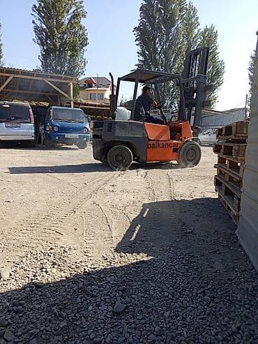 ом 628: Погрузчик, Колесный, Вилочный — 6