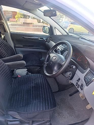 Toyota: Toyota Ipsum: 2003 г., 2.4 л, Автомат, Бензин, Минивэн — 9