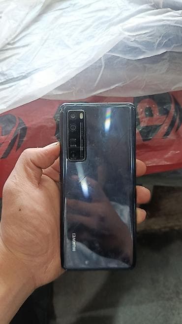 mark levinson: Смартфон с мощной камерой и перископным зумом Особенности: - До 50× — 7