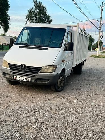 Легкий грузовик, Mercedes-Benz, Стандарт at lalafo.kg Легкий грузовик, Mercedes-Benz, Стандарт