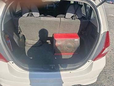 Унаа сатуу: Honda Fit: 2001 г., 1.3 л, Бензин, Хетчбек — 10