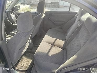 eu1 civic: Honda Civic: 2001 г., 1.5 л, Автомат, Бензин, Седан — 5