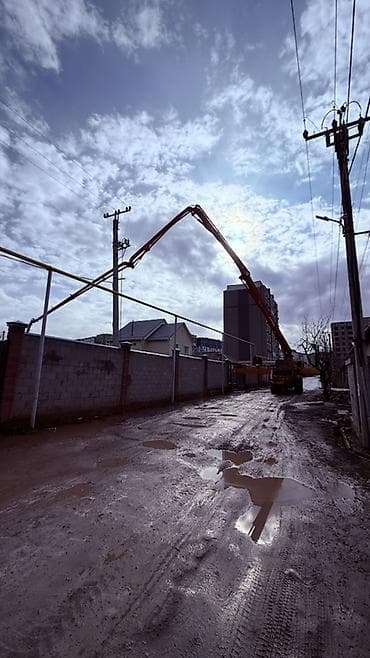 садовая техника: Бетононасос, Hyundai, 2003 г., 40-60 м — 3