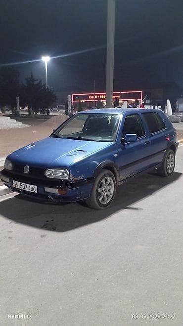 Volkswagen: Volkswagen Golf: 1993 г., 1.8 л, Хэтчбэк — 2