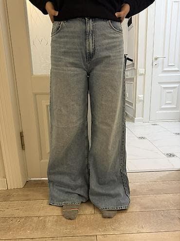 Bershka джинсы голубые
Размер 36 at lalafo.kg Bershka джинсы голубые
Размер 36