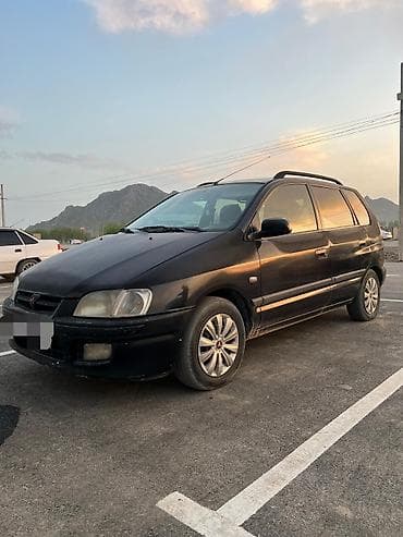 Mitsubishi Space Star: 2001 г., 1.6 л, Ручные, Бензин, Хэтчбэк