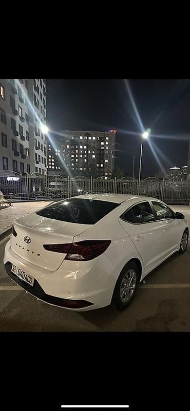 элантра 2018: Hyundai Avante: 2019 г., Бензин, Седан — 5