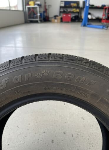 шины шипованные: Шины 215 / 60 / R 16, Зима, Легковые — 1