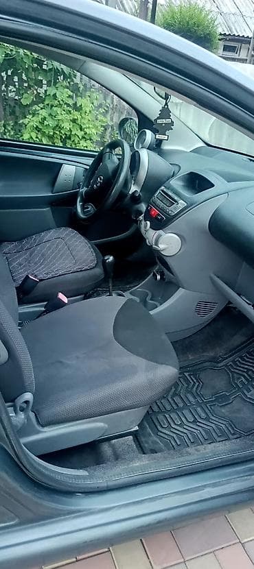 step 2: Toyota Aygo: 2008 г., 1.4 л, Механика, Дизель, Хэтчбэк — 7