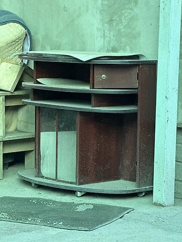 tv тумба: Тумба под телевизор/медиатехнику на колесиках. - Материал: ЛДСП с — 2