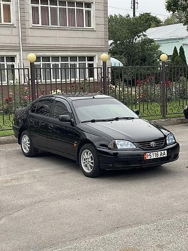 пена для авто: Toyota Avensis: 2002 г., 1.8 л, Механика, Бензин, Седан — 1