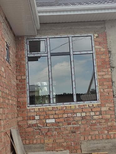 glass: Пластиковое окно ПВХ с тройным делением и верхней фрамугой пластиковые — 1