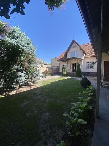 аренда ист: 220 м², 5 комнат — 7