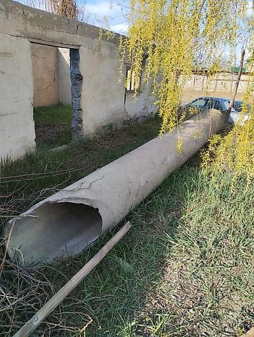 вазоны из бетона: Железобетонная труба (диаметром около 60–80 см, длина примерно 6 м) — 2