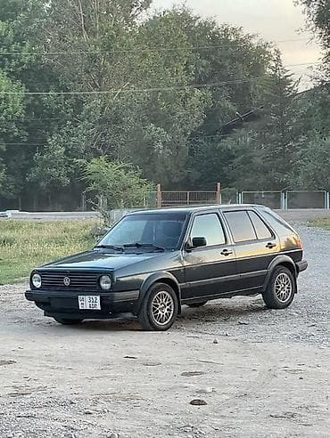 Volkswagen: Volkswagen Golf: 1991 г., 1.8 л, Механика, Бензин, Хэтчбэк — 3