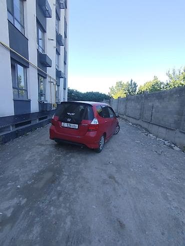 Унаа сатуу: Honda Fit: 2008 г., 1.4 л, Автомат, Бензин, Хетчбек — 2