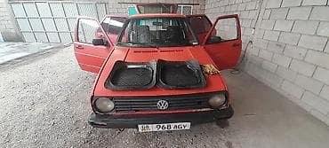 toyota vitz rs: Хэтчбек 5‑дверный, красный цвет кузова. Особенности и оснащение: - — 3
