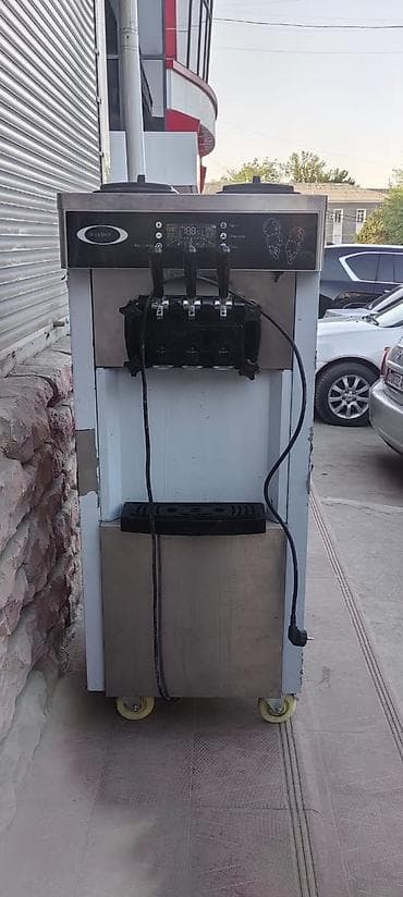 оборудование для молока: Срочно!срочно!Продается мороженный аппарат!Цена договорная Фризер для — 5