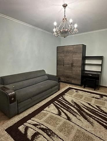 однушка 105 серии: 1 комната, 33 м², 5 мкр 105 серия, 1 этаж — 1