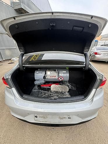газ соната: Hyundai Sonata: 2020 г., 2 л, Автомат, Газ, Седан — 3