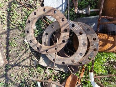 шумовку советскую: Продаю фланец советские толстостенные 4шт. Внутренний диаметр 22.5 см — 1