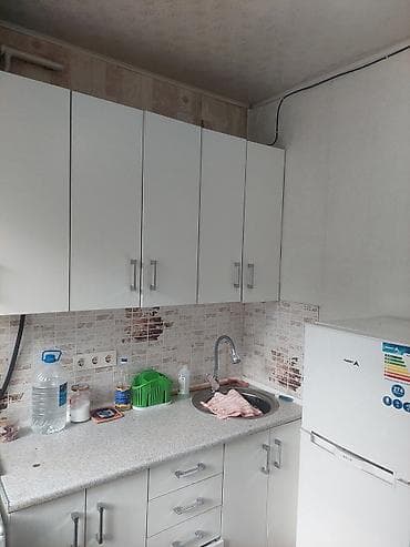 квартира за 15000: 1 комната, 30 м², Хрущевка, 1 этаж, Косметический ремонт — 10