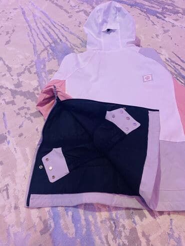 размер 48 куртка: Продаю куртку почти как новый! Подойдёт на размер 48,50 . Фирменная — 4