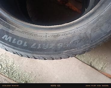 geely galaxy e5: Размер и маркировка отчётливо видны на боковине: 225/55 ZR17 101W — 4