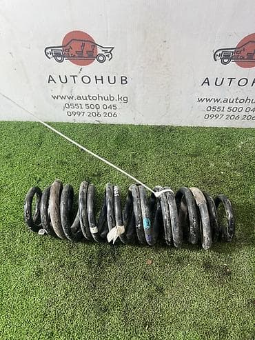 sr group: Комплект пружин амортизатора Hyundai 2017 г., Б/у, Оригинал, Корея — 1