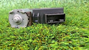 e46: Bmw e46 седан, моторчик люка крыши Номер 67.61-6918—977 В отличном — 4