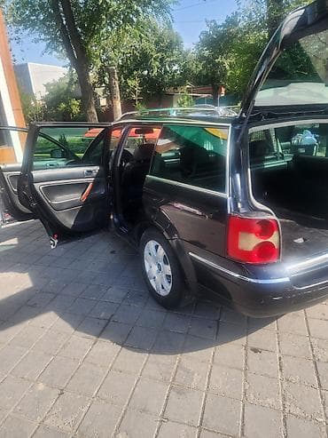 Продажа авто: Volkswagen Passat Variant: 2003 г., 2.5 л, Типтроник, Универсал — 5