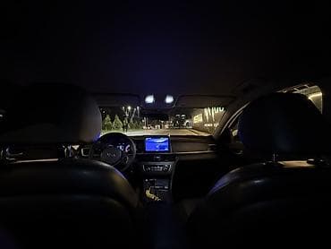 2016: Kia K5: 2016 г., Седан — 5