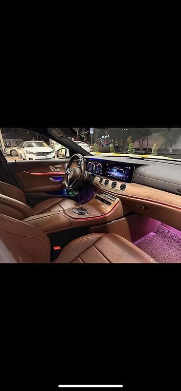 w210 e320: Mercedes-Benz E-Class: 2025 г., Автомат, Седан — 2