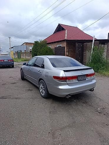 honda инспайр: Honda Inspire: 2003 г., Седан — 3