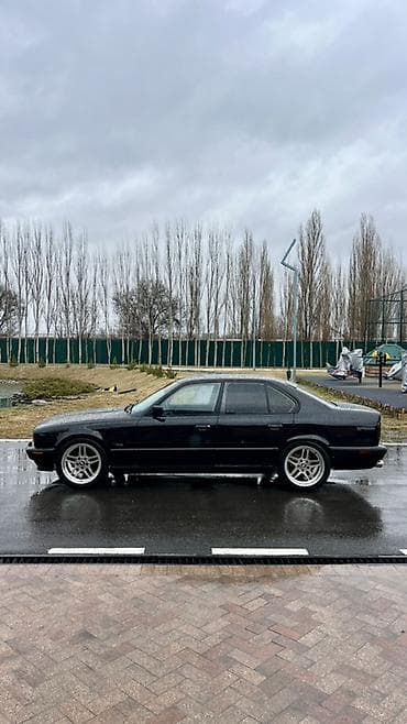 малолитражные авто: BMW 5 series: 1988 г., 2.5 л, Механика, Бензин, Седан — 6