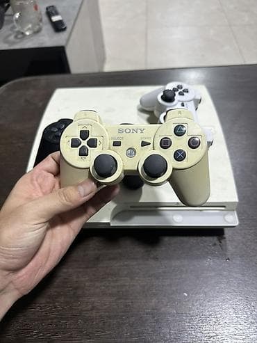 mi 8 lite: Sony PlayStation 3 Super Slim (белая) + 3 геймпада Комплектация: - — 2