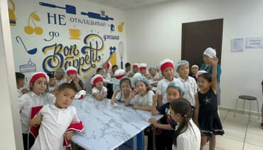 фитнес тренер обучение бишкек: В частную школу требуется раздатчица .график работы с 07:30 до 17:00 — 1