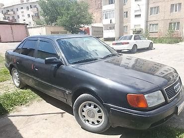 Audi 100: 1992 г., Механика, Бензин, Седан — 4