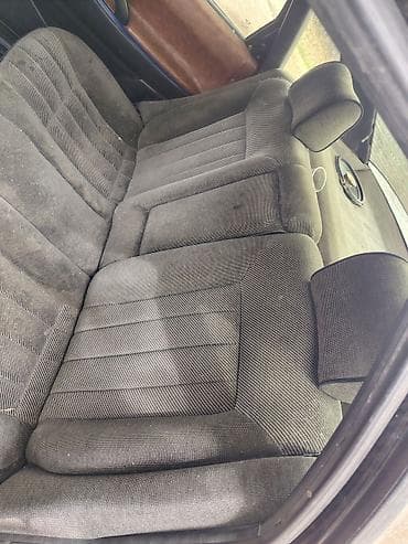 Volkswagen Passat: 1988 г., Седан — 6