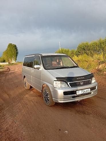 хунчи авто: Honda Stepwgn: 2000 г., Минивэн — 3