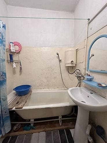 Батирлер: 1 бөлмө, 45 м², 1 кабат, Эски ремонт — 3