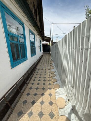 дом 3 ком: Үйдүн жарымы, 57 кв. м, 3 бөлмө, Кыймылсыз мүлк агенттиги, Косметикалык оңдоо — 5