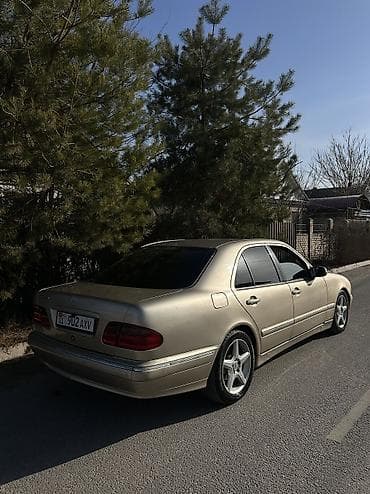 Mercedes-Benz E-Class: 2000 г., 3.2 л, Автомат, Газ, Седан — 2
