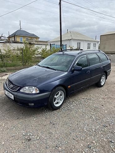 маши: Toyota Avensis: 2001 г., 1.8 л, Механика, Бензин, Универсал — 3